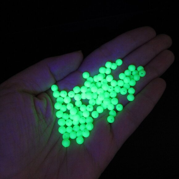 100 UG Beads - Picture 8 of 8